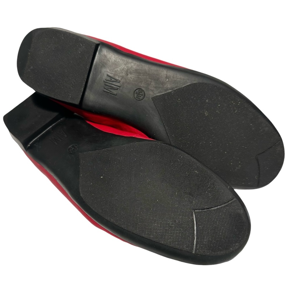 Ann Marino Red Leather Moccasin Loafers with Gold Buckle - Picture 10 of 11